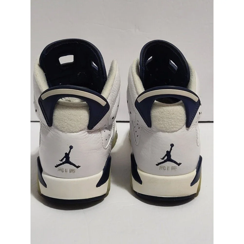 Nike  Air Jordan 6 (384665-141) White Basketball Shoes Size Youth 5.5Y